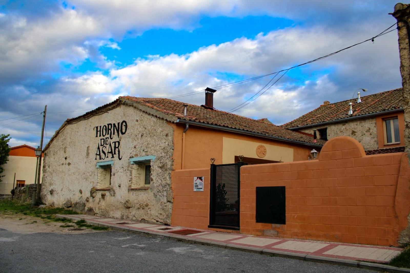 Casa Rural El Horno De La Aldegueela ตอร์เรกาบาเญโรส ภายนอก รูปภาพ